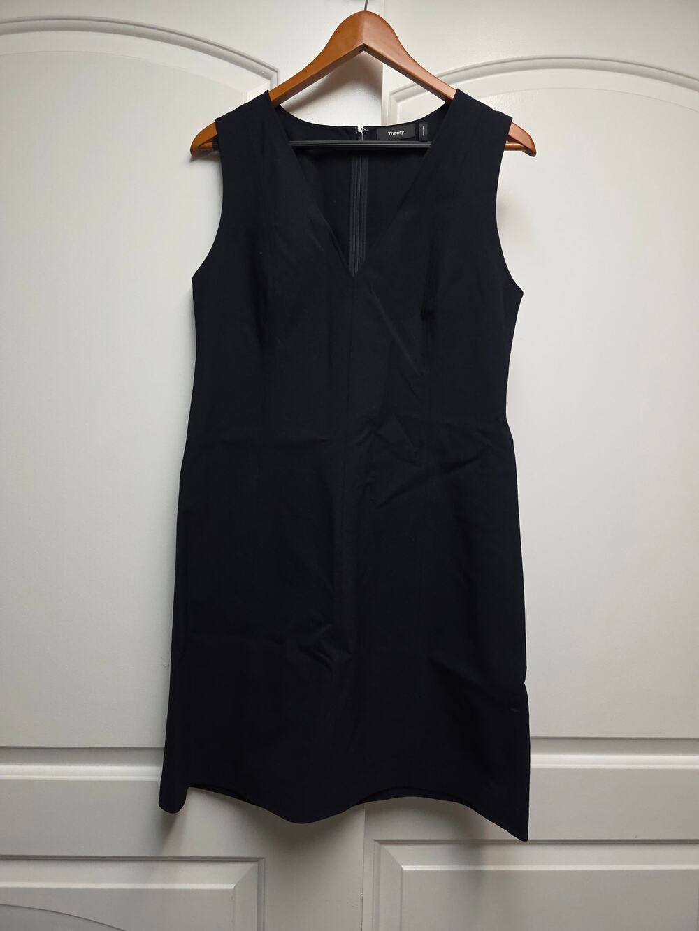 Theory Slim V-Neck Midi-Dress Deep Navy Blue Sz 10